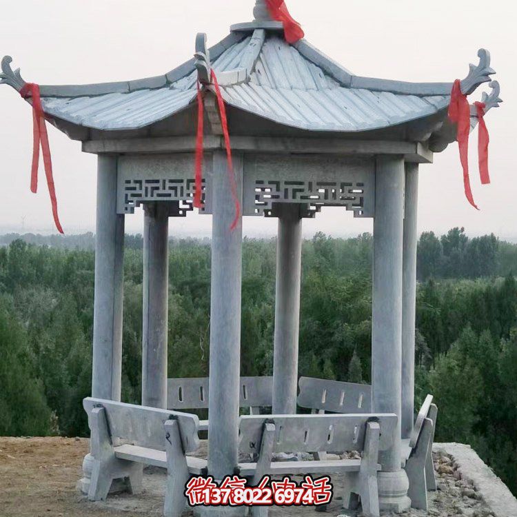精致大理石雕涼亭，讓您在公園乘涼休息