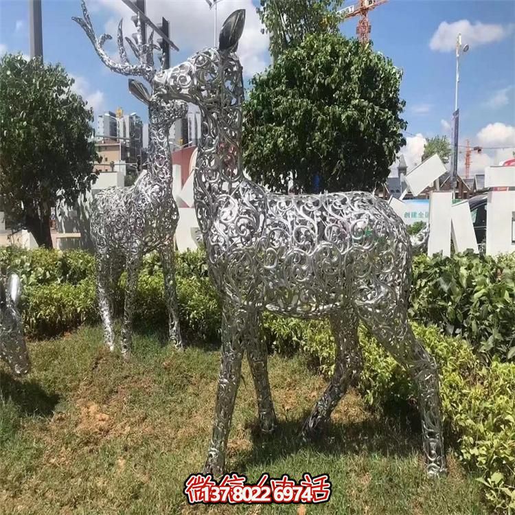 LED梅花鹿雕塑照明，景觀(guān)照明設計體驗
