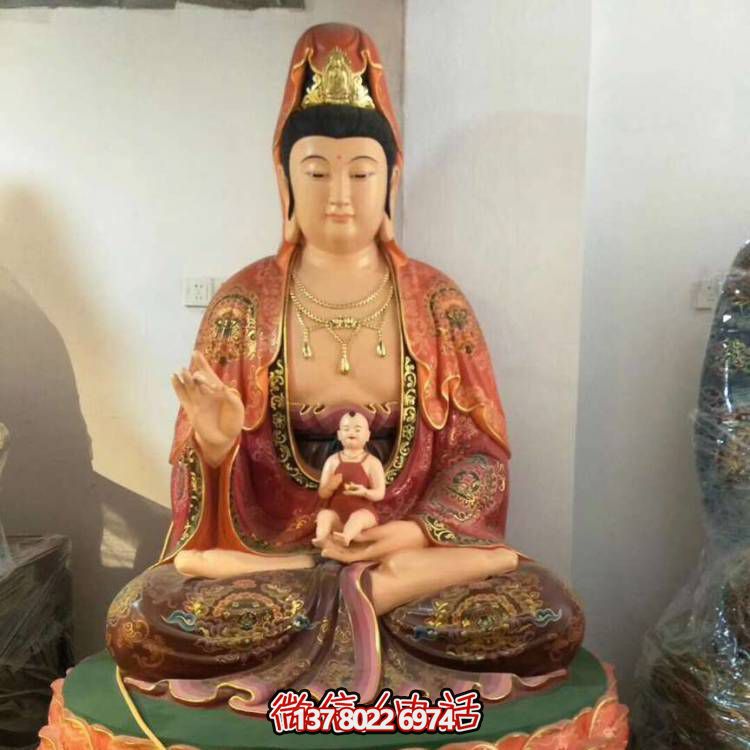 別出心裁的玻璃鋼彩繪觀(guān)世音大佛像