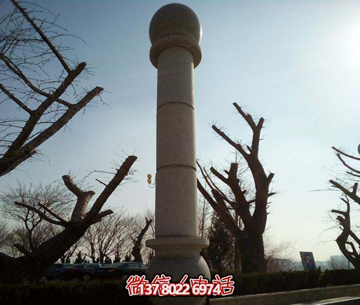 絢麗多彩的大理石雕塑石柱，打造優(yōu)雅秀美的廣場(chǎng)景觀(guān)