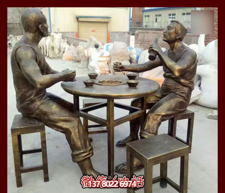 傳承文化，融入雕塑，銅雕人物給你一個(gè)古典的庭院別墅