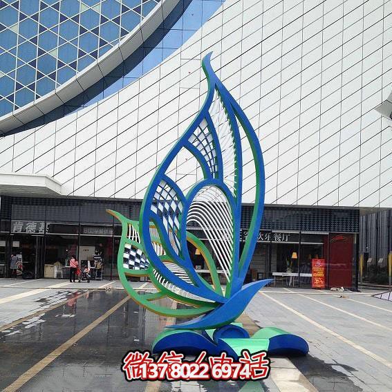 不銹鋼彩繪創(chuàng  )意景觀(guān)雕塑——美化城市廣場(chǎng)