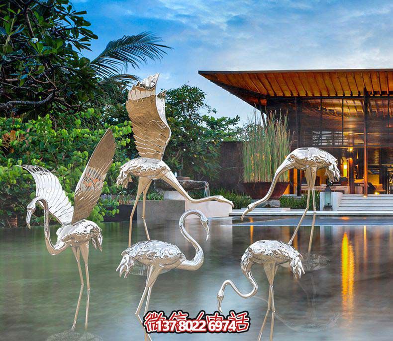 不銹鋼火烈鳥(niǎo)雕塑，游樂(lè )園擺放鏡面裝點(diǎn)