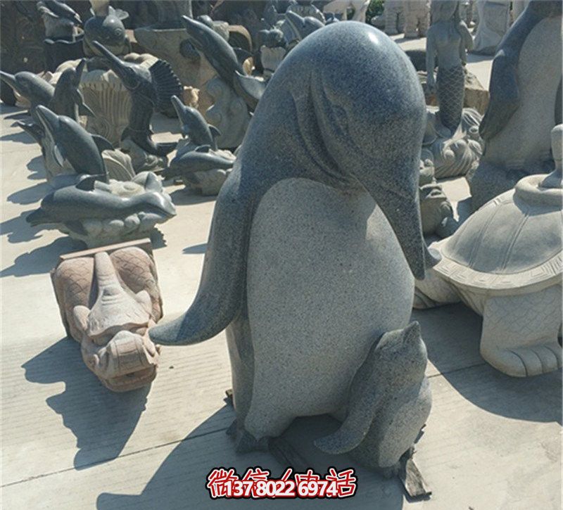 企鵝雕塑，讓公園更加精彩