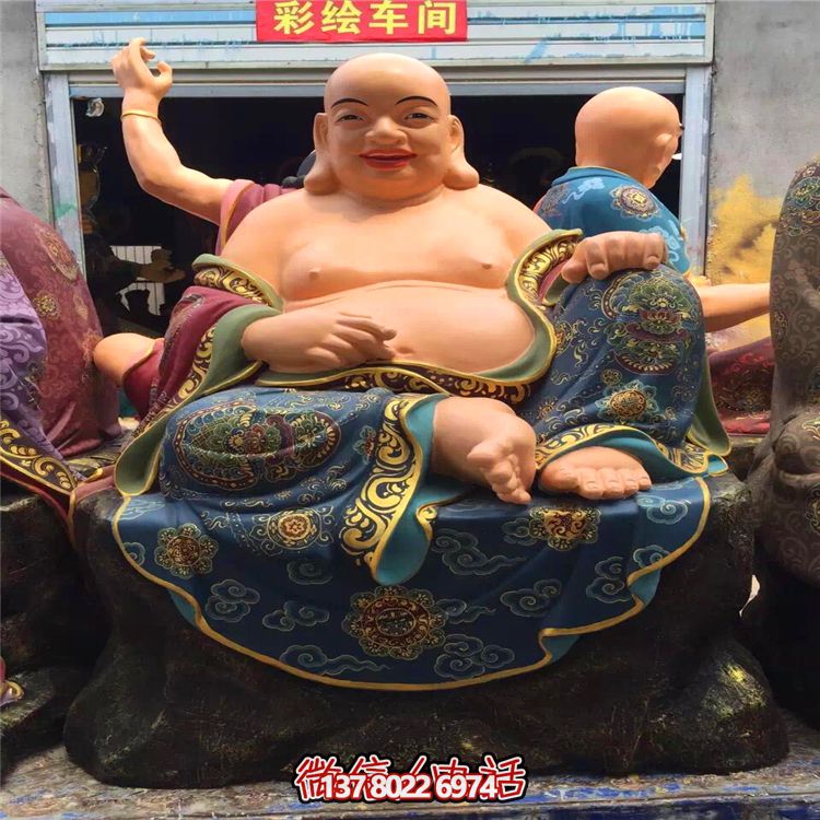 十八羅漢玻璃鋼彩繪大型景觀(guān)雕塑把笑容帶到每一個(gè)角落 十八羅漢玻璃鋼彩繪大型景觀(guān)雕塑把笑容帶到每一個(gè)角落
