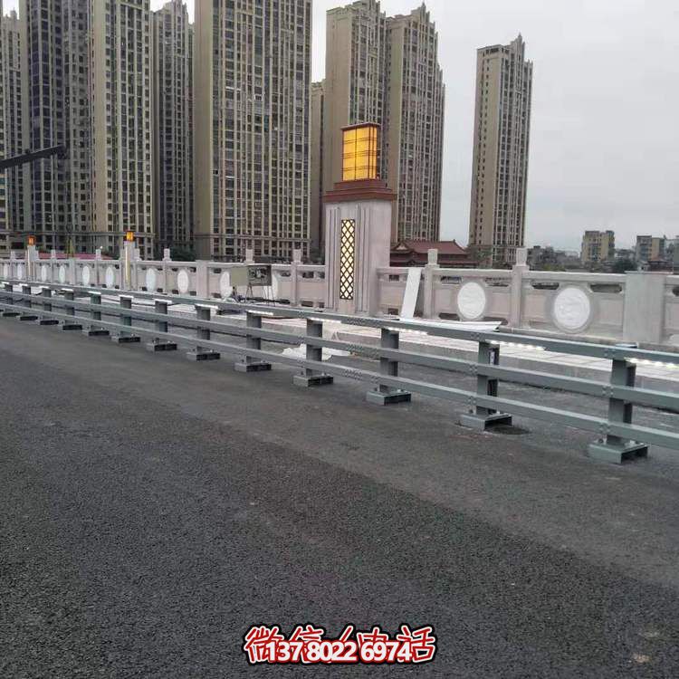 大理石護欄雕塑，為街道景觀(guān)帶來(lái)精美絕倫