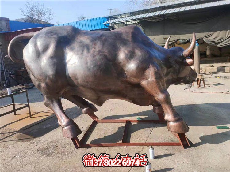 大型銅牛景觀(guān)雕塑，招財擺件