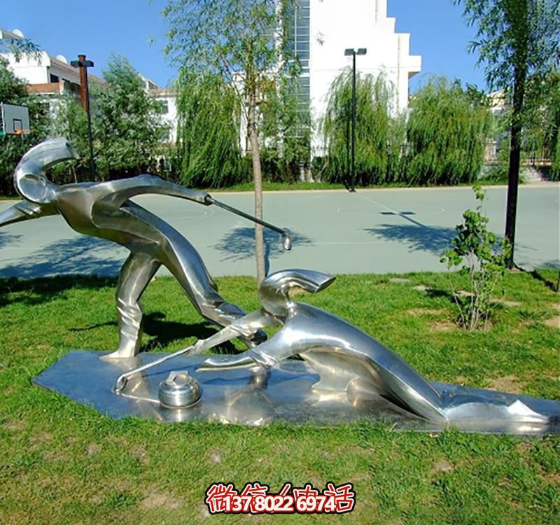 不銹鋼冰壺雕塑，點(diǎn)綴小區花園，創(chuàng  )造休閑運動(dòng)空間