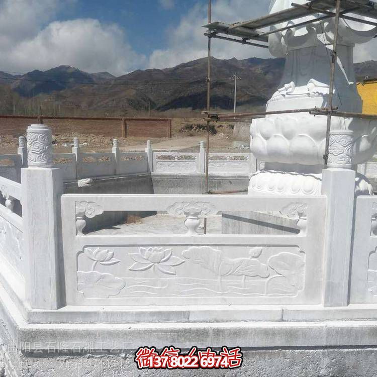 大理石欄桿雕塑，為公園、戶(hù)外景區增添優(yōu)雅氣質(zhì)