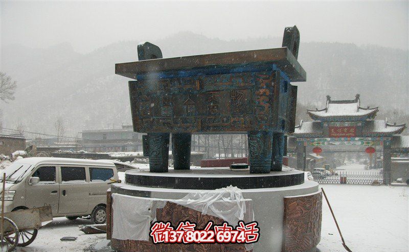大型仿古青銅雕塑，營(yíng)造獨特的戶(hù)外景觀(guān)