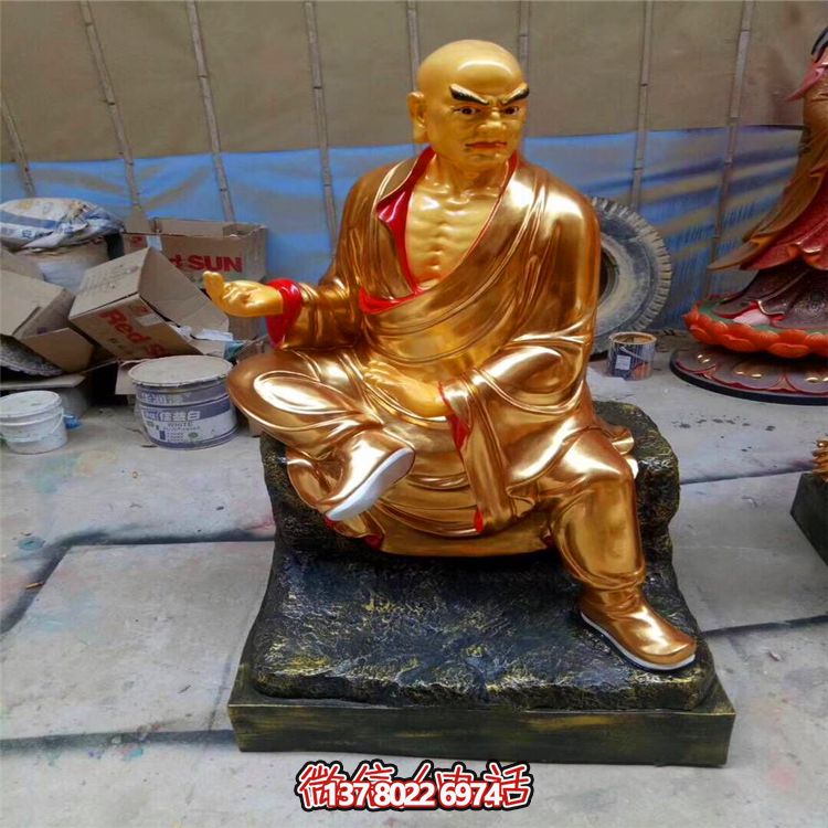 噴金烤漆菩薩雕塑，擁有古老神秘的十八羅漢美學(xué)