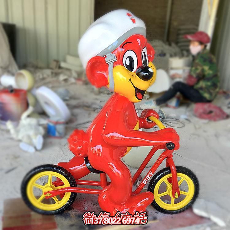 玻璃鋼卡通老鼠雕塑擺件，專(zhuān)為幼兒園設計