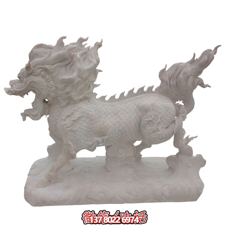 傳承漢白玉石雕麒麟雕塑，美化景區戶(hù)外環(huán)境