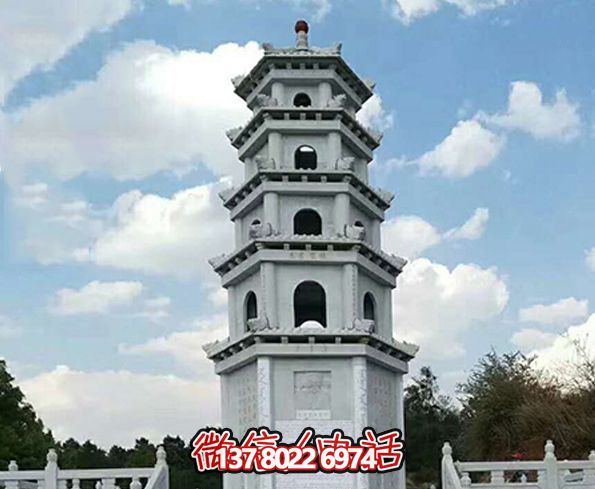 精美多層大理石寶塔，見(jiàn)證古老寺院的美麗景觀(guān)