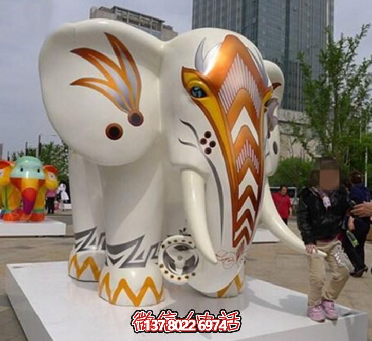 創(chuàng )意大型玻璃鋼戶(hù)外景觀(guān)雕塑 創(chuàng )意大型玻璃鋼戶(hù)外景觀(guān)雕塑