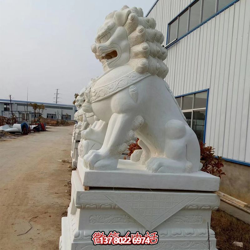 高品質(zhì)石雕麒麟雕塑，點(diǎn)綴企業(yè)公司大門(mén)口，增添鎮宅財運