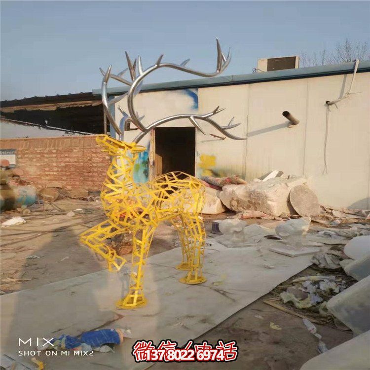 廣場(chǎng)不銹鋼鏤空抽象鹿景觀(guān)小品雕塑