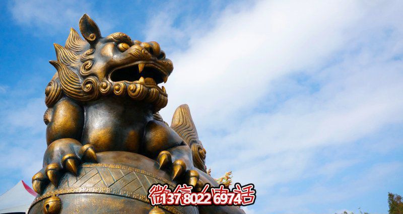 城市廣場(chǎng)創(chuàng  )意不銹鋼仿銅獅子雕塑