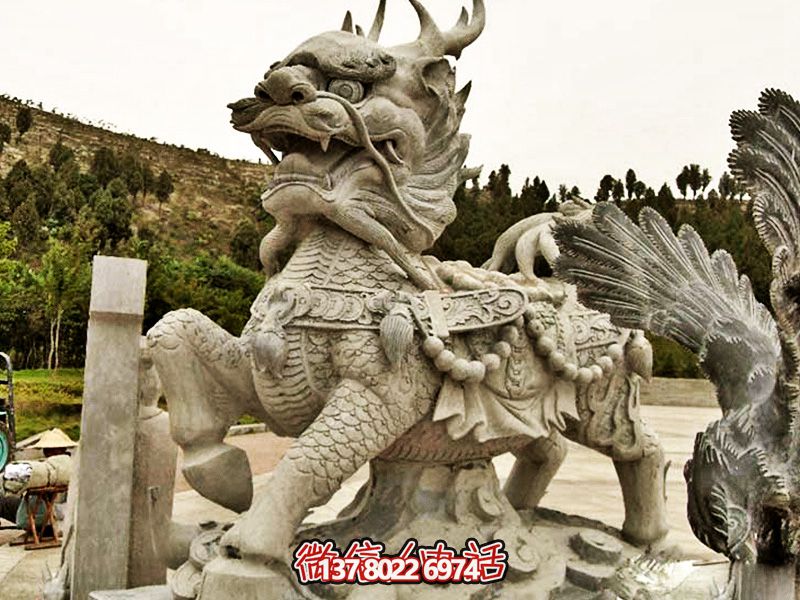 戶(hù)外廣場(chǎng)大型動(dòng)物景觀(guān)石雕神獸麒麟雕塑