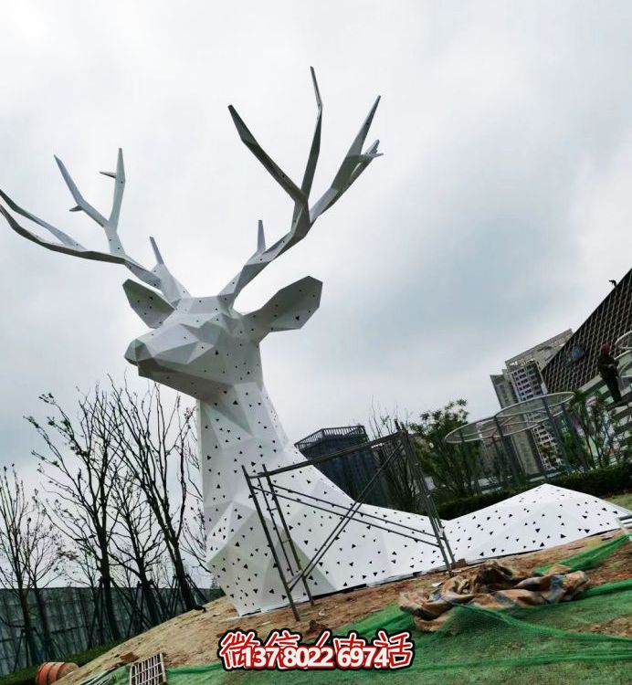城市廣場(chǎng)抽象不銹鋼鹿雕塑景觀(guān)金屬制品