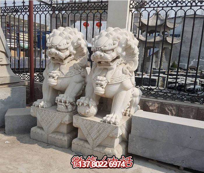 公園創(chuàng  )意大理石石雕獅子雕塑