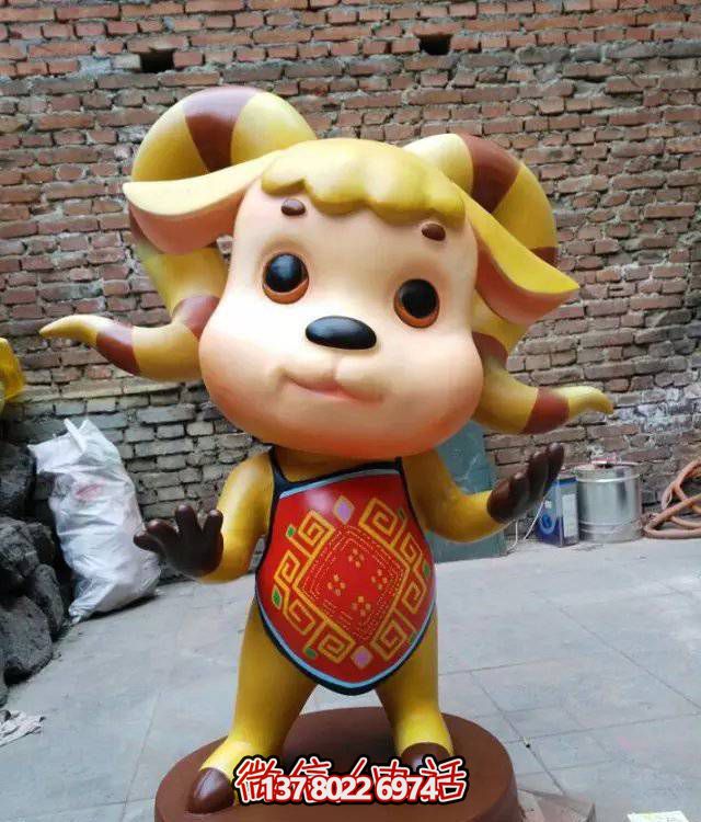 廣場(chǎng)十二生肖卡通雕塑玻璃鋼卡通彩繪商場(chǎng)創(chuàng  )意擺件