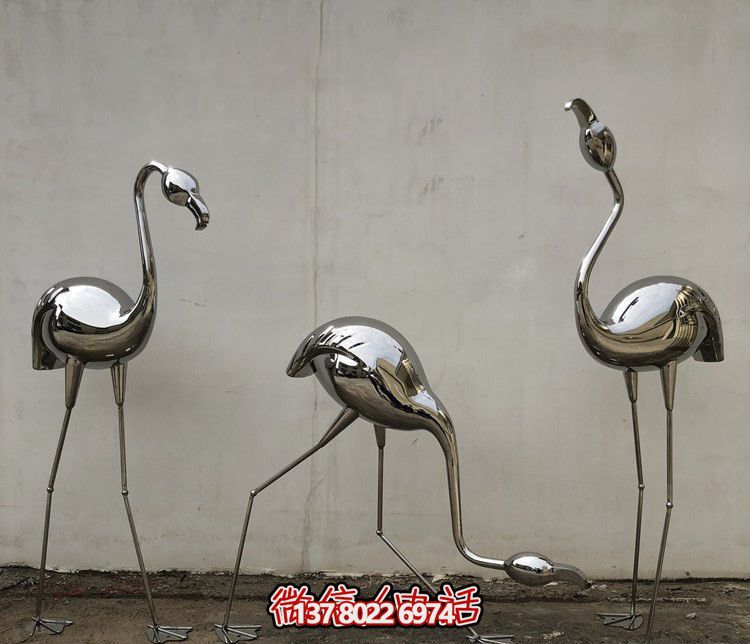 三只不銹鋼鏡面火烈鳥(niǎo)雕塑 三只不銹鋼鏡面火烈鳥(niǎo)雕塑