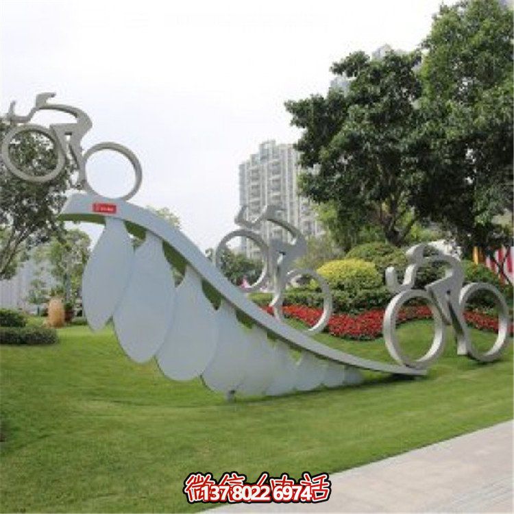 不銹鋼創(chuàng  )意剪影騎行運動(dòng)人物主題公園擺件