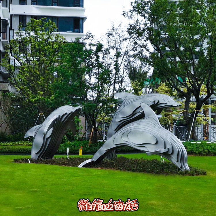 不銹鋼抽象海豚景觀(guān)雕塑