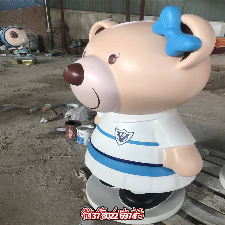 商場(chǎng)游樂(lè )場(chǎng)幼兒園玻璃鋼卡通美陳擺件小熊