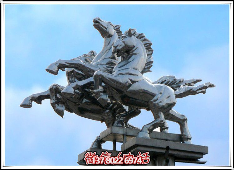 戶(hù)外廣場(chǎng)大型不銹鋼鏡面飛馬雕塑