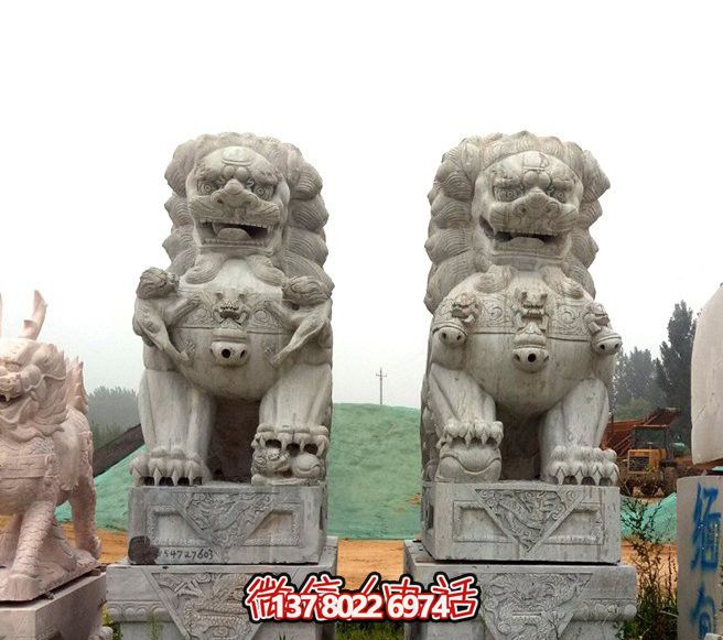 戶(hù)外草坪大理石石雕創(chuàng )意大型獅子雕塑 戶(hù)外草坪大理石石雕創(chuàng )意大型獅子雕塑