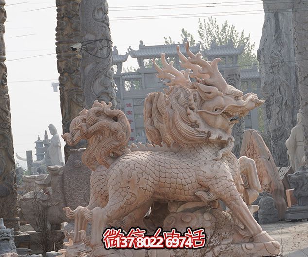 景區大型動(dòng)物景觀(guān)石雕麒麟雕塑