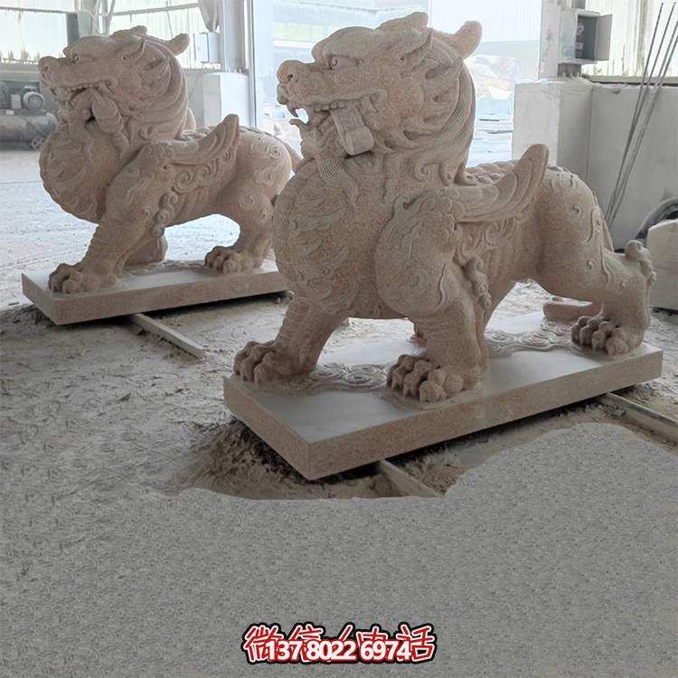庭院門(mén)口大型動(dòng)物景觀(guān)貔貅雕塑